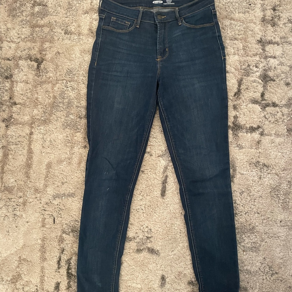 Old Navy Rockstar Super Skinny High Rise Jeans